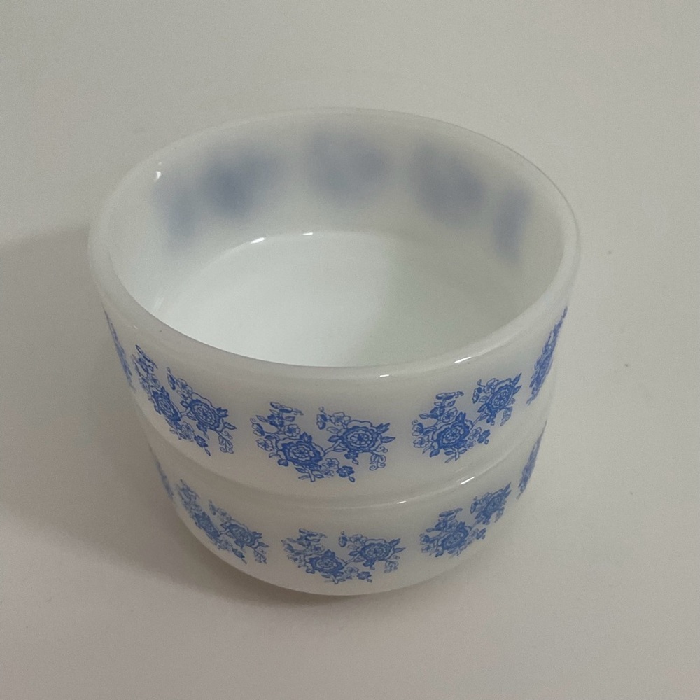 Anchor Hocking Fire King small blue floral set of 2